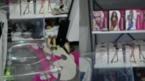 bisex woman online show from February 16, 2026, 6:48 pm