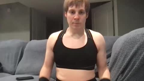 BittyBoi online show from March 1, 2026, 4:47 am