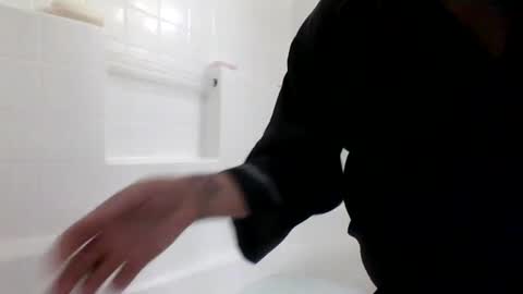 Snapshot of bj4290 chatting on October 5, 2025, 4:38 pm bj4290 online show from October 5, 2025, 4:38 pm