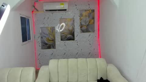 Snapshot of bj_black chatting on September 12, 2025, 6:46 am bj_black online show from September 12, 2025, 6:46 am