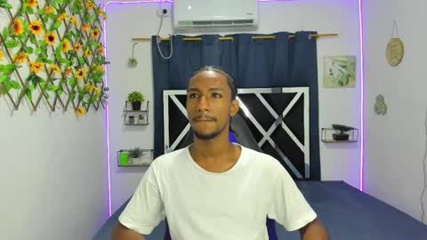 Snapshot of bj_black chatting on September 19, 2025, 4:36 am bj_black online show from September 19, 2025, 4:36 am