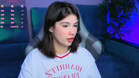 Julia online show from May 29, 2026, 2:59 pm