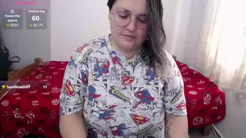 Monica online show from November 19, 2025, 8:53 pm