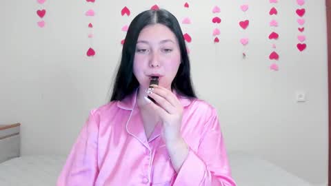 black_berry_bla_ck online show from February 8, 2025, 11:44 am