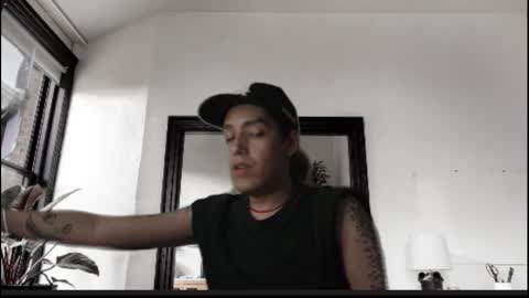 Snapshot of black_destrike chatting on December 3, 2024, 9:12 pm black_destrike online show from December 3, 2024, 9:12 pm