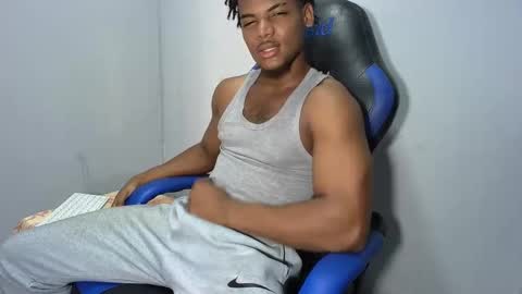 tu morenito online show from March 27, 2026, 9:03 pm