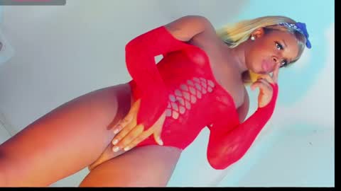 black_dirty06 online show from May 18, 2026, 8:58 pm
