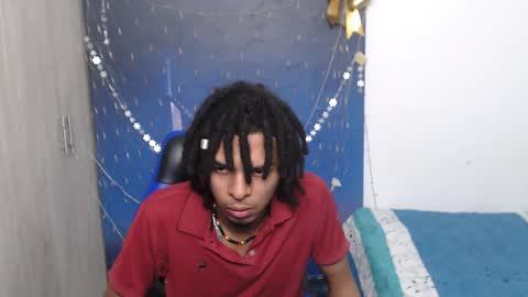 Snapshot of black_dreadlocks chatting on December 14, 2024, 11:39 am Black online show from December 14, 2024, 11:39 am