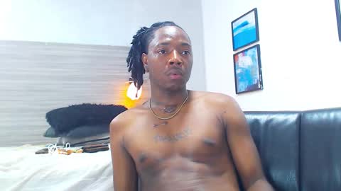 Fireeee  online show from October 5, 2025, 7:45 pm