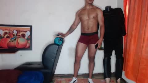 Snapshot of black_hot26 chatting on February 14, 2025, 3:05 pm black_hot26 online show from February 14, 2025, 3:05 pm