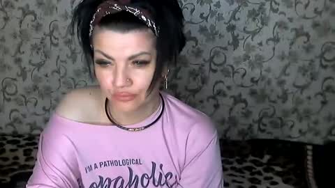 Snapshot of black_hot_01 chatting on September 27, 2025, 10:37 pm black_hot_01 online show from September 27, 2025, 10:37 pm