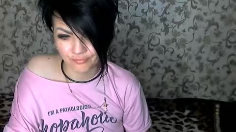 Snapshot of black_hot_01 chatting on September 28, 2025, 9:42 pm black_hot_01 online show from September 28, 2025, 9:42 pm