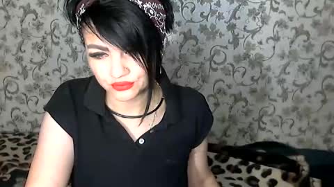 Snapshot of black_hot_01 chatting on October 1, 2025, 4:29 am black_hot_01 online show from October 1, 2025, 4:29 am