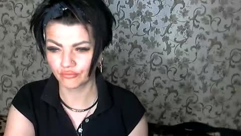 Snapshot of black_hot_01 chatting on October 2, 2025, 1:23 am black_hot_01 online show from October 2, 2025, 1:23 am