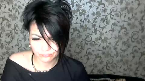 Snapshot of black_hot_01 chatting on October 21, 2025, 10:10 pm black_hot_01 online show from October 21, 2025, 10:10 pm