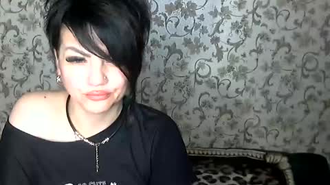 Snapshot of black_hot_01 chatting on October 27, 2025, 10:47 pm black_hot_01 online show from October 27, 2025, 10:47 pm