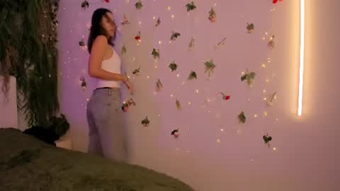 Jenny online show from July 14, 2026, 9:14 am