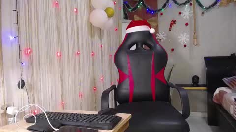 black_king_241 online show from November 27, 2025, 2:57 am