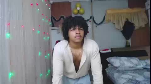 black_king_241 online show from January 15, 2026, 1:43 am