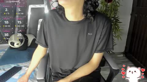 B L A C K  R O S E  online show from October 24, 2025, 11:17 am