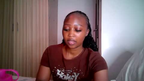 veraa online show from June 14, 2026, 3:47 pm