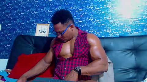 Snapshot of black_seus85 chatting on October 24, 2025, 4:58 pm duglas online show from October 24, 2025, 4:58 pm