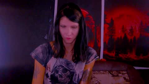 Kristin online show from October 22, 2025, 11:10 am