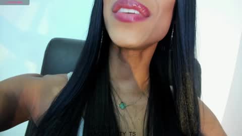 Nina online show from January 4, 2025, 9:20 pm