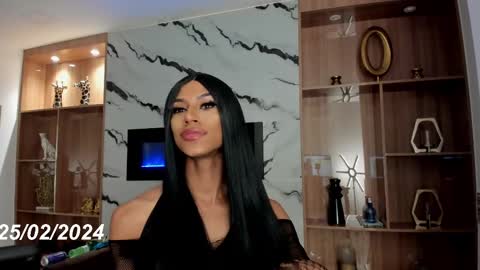 Nina online show from February 26, 2025, 4:36 am