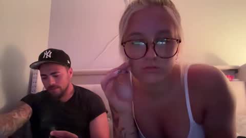 blackedbunny02 online show from May 29, 2026, 1:58 am