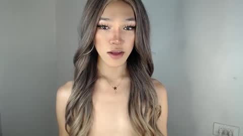 Black  Queen online show from February 22, 2025, 3:34 am