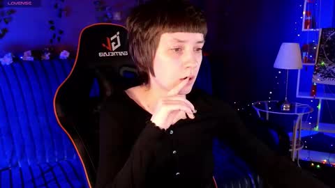 Snapshot of blackie_pie chatting on December 3, 2025, 8:18 pm blackie online show from December 3, 2025, 8:18 pm