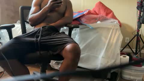 Snapshot of blackjag107 chatting on September 29, 2025, 8:35 pm blackjag107 online show from September 29, 2025, 8:35 pm