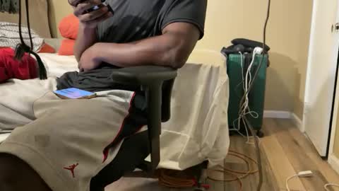 Snapshot of blackjag107 chatting on November 12, 2025, 8:04 am blackjag107 online show from November 12, 2025, 8:04 am