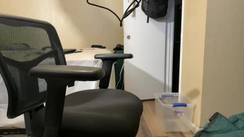 Snapshot of blackjag107 chatting on November 18, 2025, 6:29 am blackjag107 online show from November 18, 2025, 6:29 am