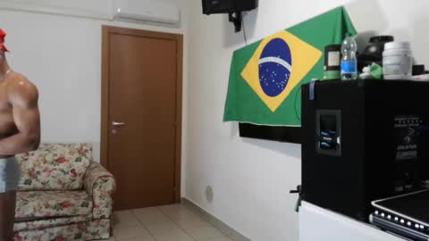 Snapshot of blackkiss_sweet chatting on October 9, 2025, 5:44 pm blackkiss_sweet online show from October 9, 2025, 5:44 pm