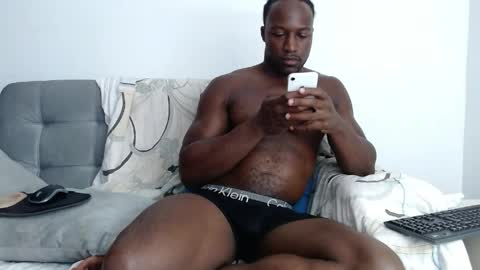 Twtter 1MikeBeckford            Onlyfns beckfordmike online show from May 9, 2026, 4:56 pm
