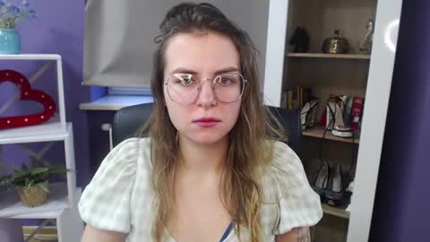 Snapshot of blackrosezoey chatting on January 7, 2025, 8:45 am Z O E Y online show from January 7, 2025, 8:45 am