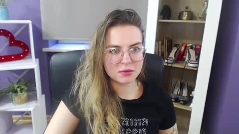 Snapshot of blackrosezoey chatting on January 11, 2025, 11:45 am Z O E Y online show from January 11, 2025, 11:45 am