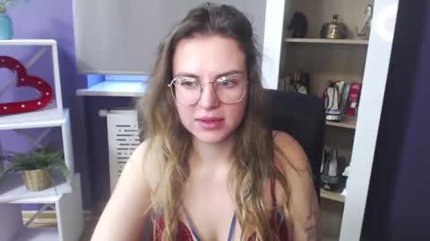 Snapshot of blackrosezoey chatting on January 13, 2025, 9:08 am Z O E Y online show from January 13, 2025, 9:08 am