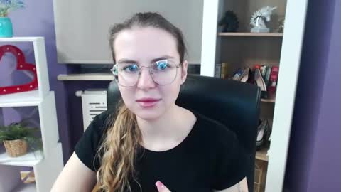 Snapshot of blackrosezoey chatting on February 26, 2025, 5:31 am Z O E Y online show from February 26, 2025, 5:31 am