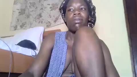 Snapshot of blacksexygal chatting on March 7, 2025, 5:08 am SARAH online show from March 7, 2025, 5:08 am