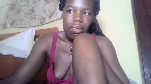 Snapshot of blacksexygal chatting on March 11, 2025, 4:43 am SARAH online show from March 11, 2025, 4:43 am