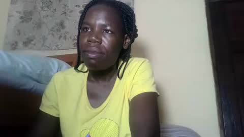 Snapshot of blacksexygal chatting on March 12, 2025, 9:24 pm SARAH online show from March 12, 2025, 9:24 pm