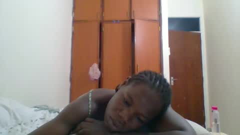 Snapshot of blacksexygal chatting on September 21, 2025, 10:33 pm SARAH online show from September 21, 2025, 10:33 pm
