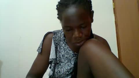Snapshot of blacksexygal chatting on October 16, 2025, 2:56 am SARAH online show from October 16, 2025, 2:56 am