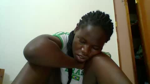 Snapshot of blacksexygal chatting on October 22, 2025, 3:18 am SARAH online show from October 22, 2025, 3:18 am