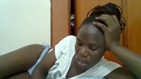 Snapshot of blacksexygal chatting on November 10, 2025, 11:20 am SARAH online show from November 10, 2025, 11:20 am