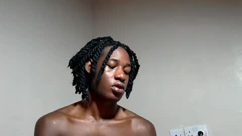 blacktwinkl online show from June 18, 2026, 7:08 am