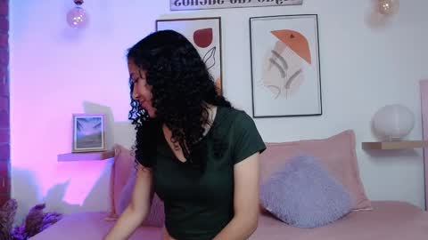 Snapshot of blackvelvetx69 chatting on November 14, 2025, 1:32 pm blackvelvetx69 online show from November 14, 2025, 1:32 pm